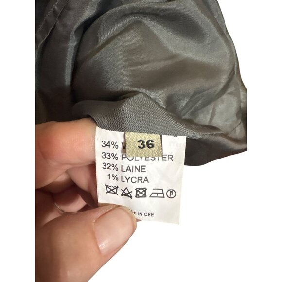 Lola Paris Gray Sleeveless Dress With Gold Buckle Accent Size 36 - Picture 5 of 6